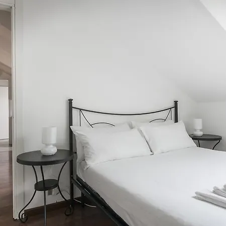 Italianway Apartments - Ausonio 아파트 *